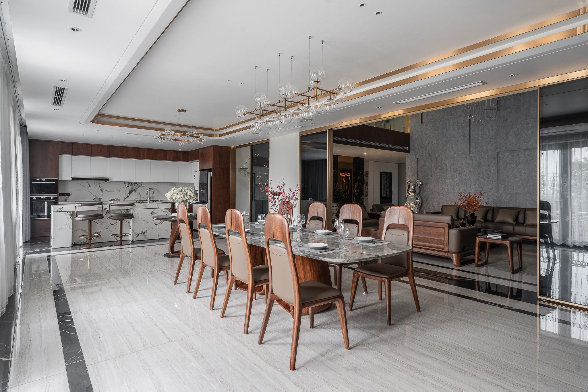 Bộ bàn ăn mặt đá marble màu xám vân tia đen khung gỗ óc chó tự nhiên